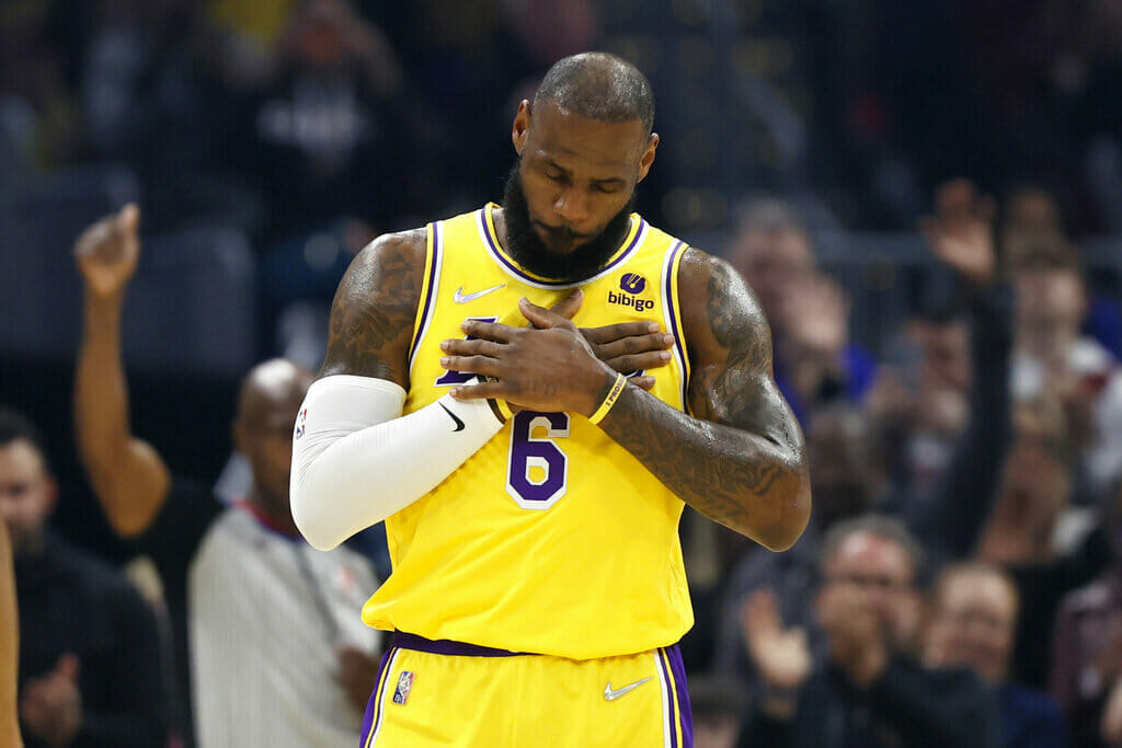 LeBron James - 5 historias a seguir en la NBA esta semana