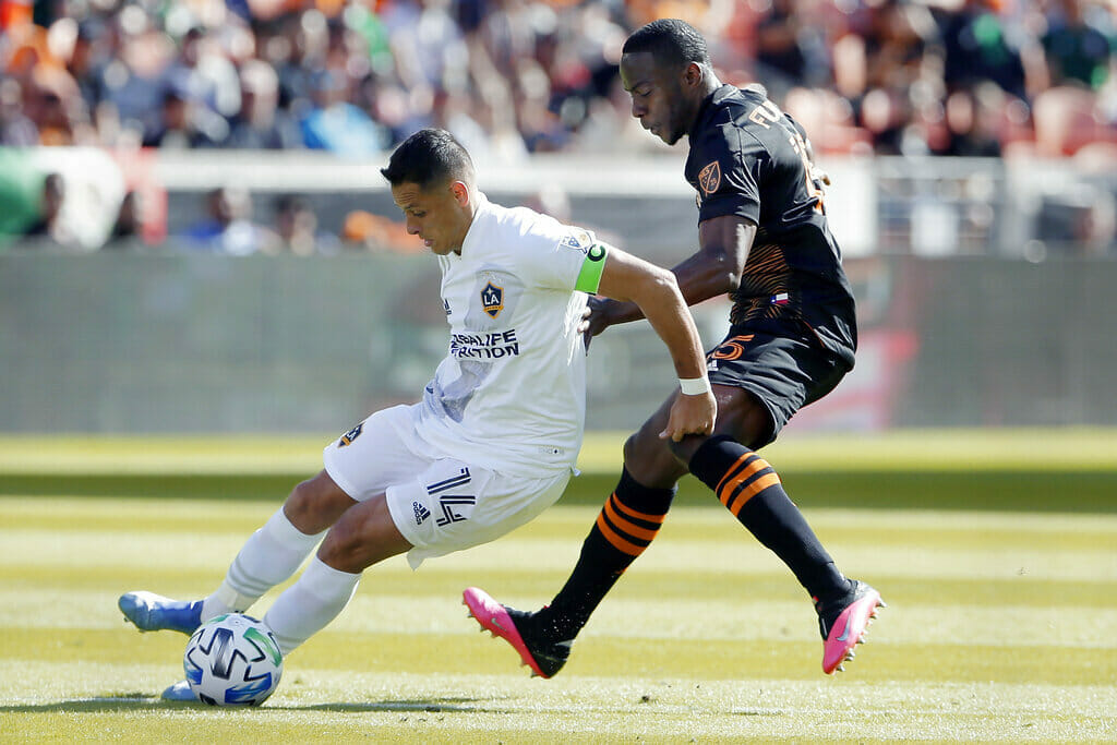 Chicharito Hernández suma 21 goles en la MLS