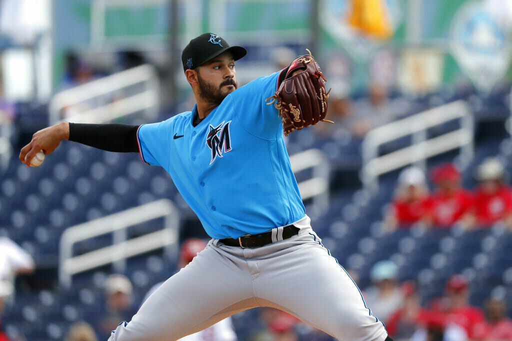 Pablo López es una de las figuras de la rotación de Marlins en 2022