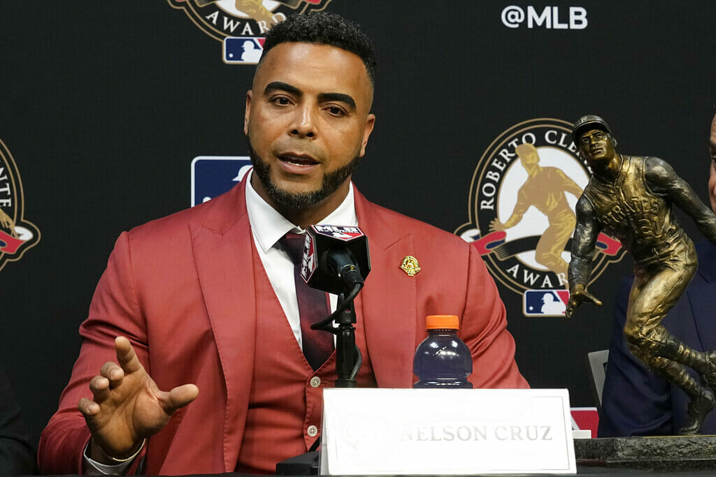 Nelson Cruz conectó 32 jonrones en 2021 en la MLB