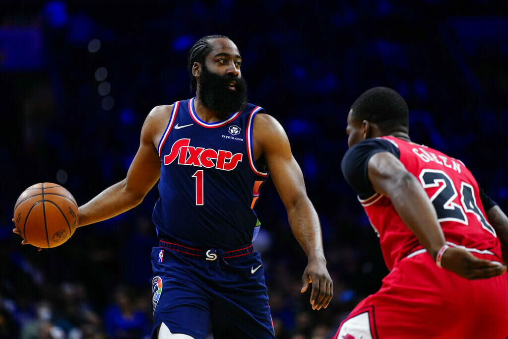 James Harden brilló en los primeros cinco partidos con 76ers