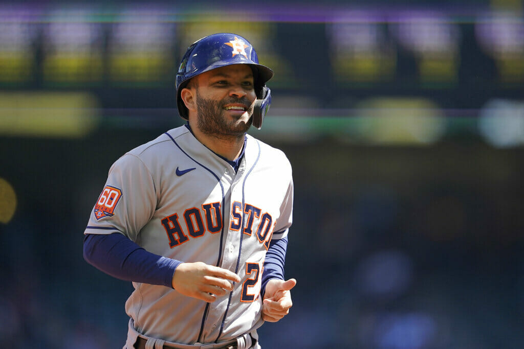 jose altuve astros lesion