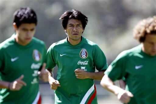 Jugadores con más partidos en Selección Mexicana - Claudio Suárez