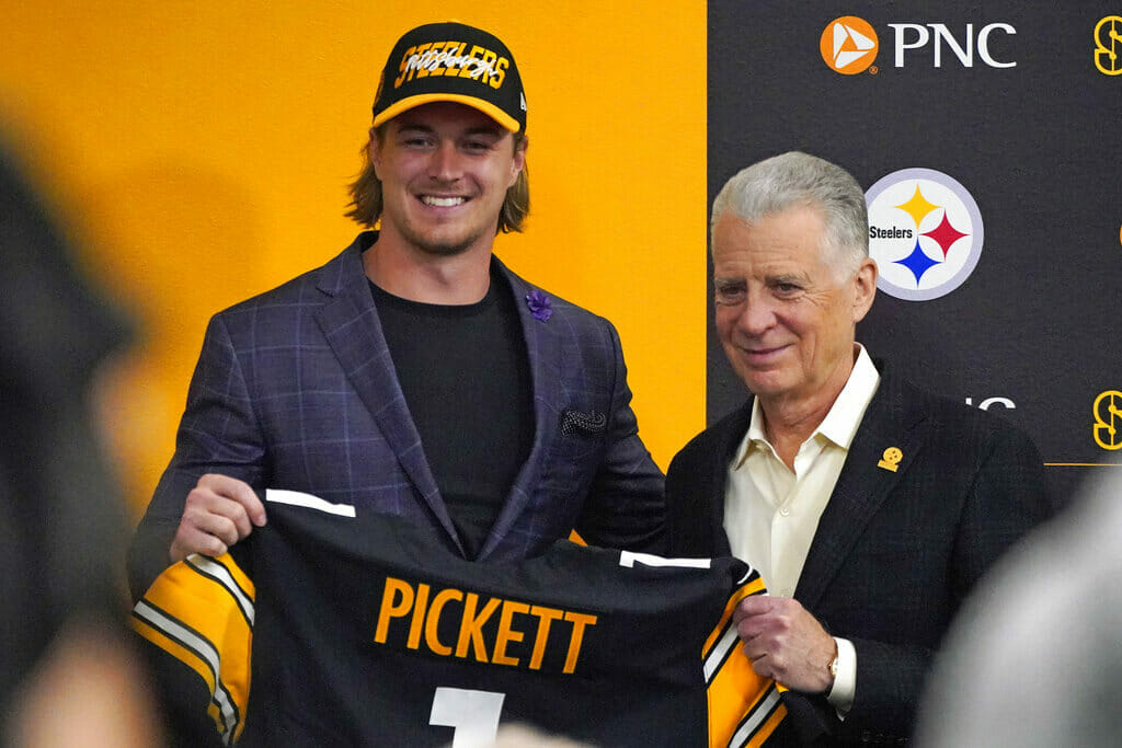  Kenny Pickett  - Pittsburgh Steelers