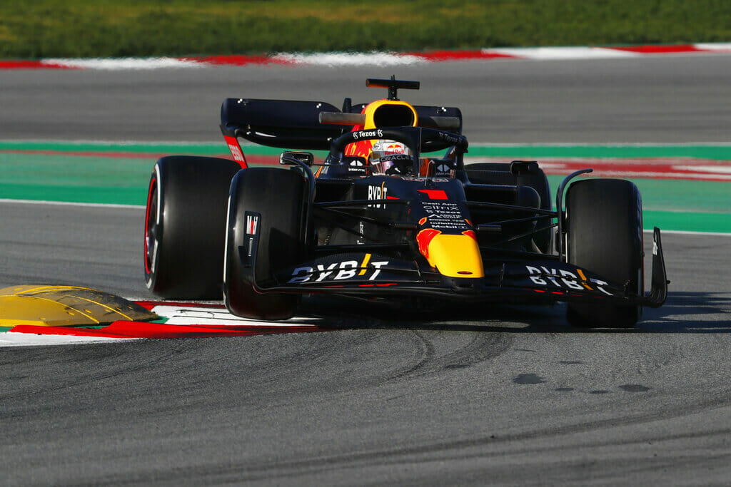 Max Verstappen - Red Bull 