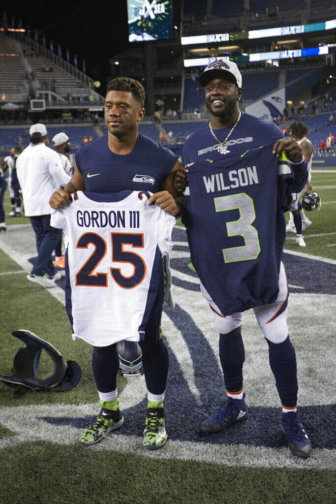 Melvin Gordon y Russell Wilson - Denver Broncos