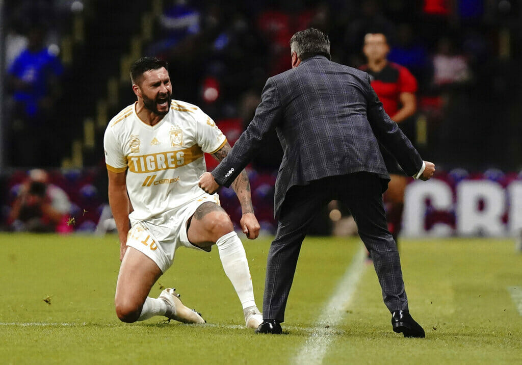 Miguel Herrera - Tigres Coach