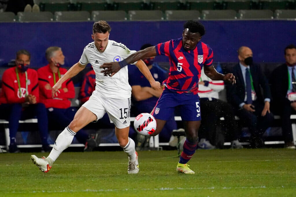 Selección de Estados Unidos - George Bello