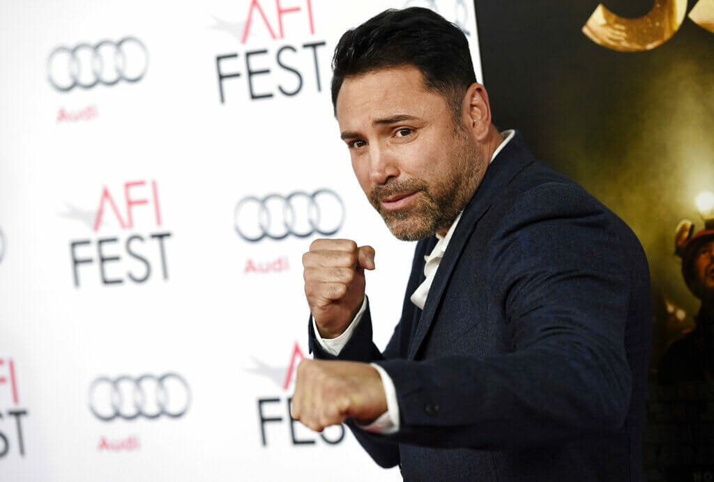 Oscar De La Hoya - Richest Latino Athletes in History