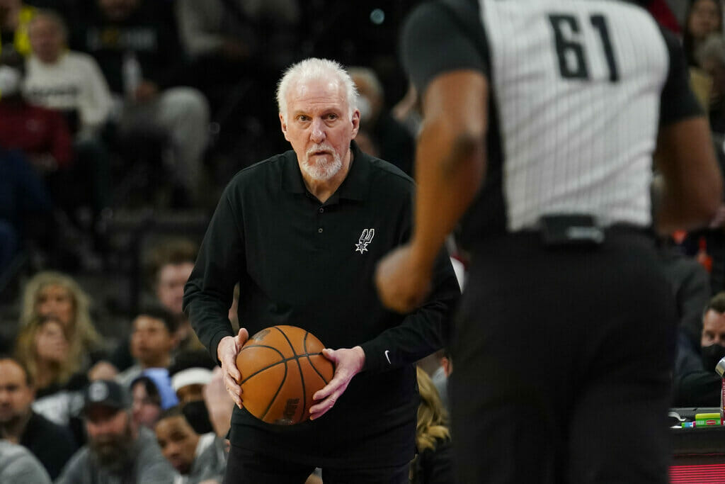 Gregg Popovich es el head coach con más victorias en la NBA