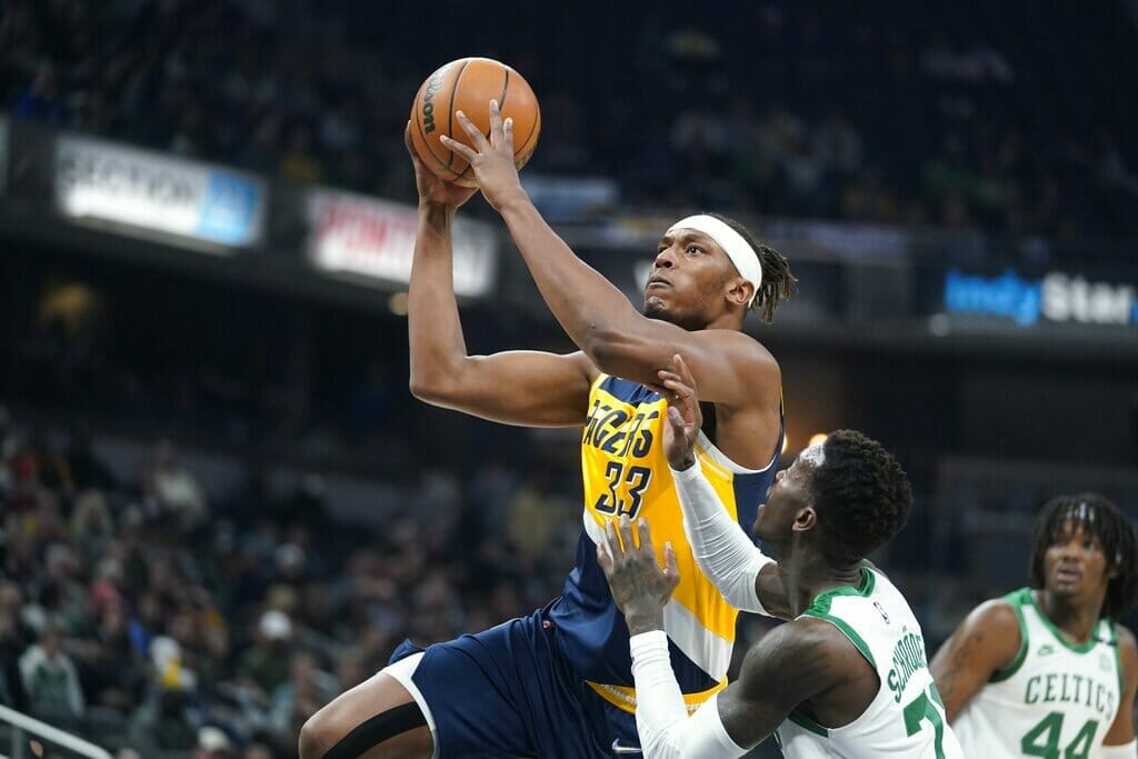 Jugadores que no fueron cambiados - Myles Turner