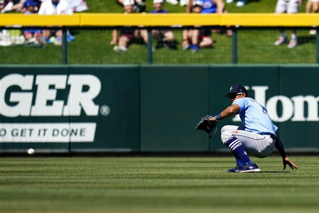 Julio Rodríguez logra roster del Día Inaugural de los Seattle Mariners (2)