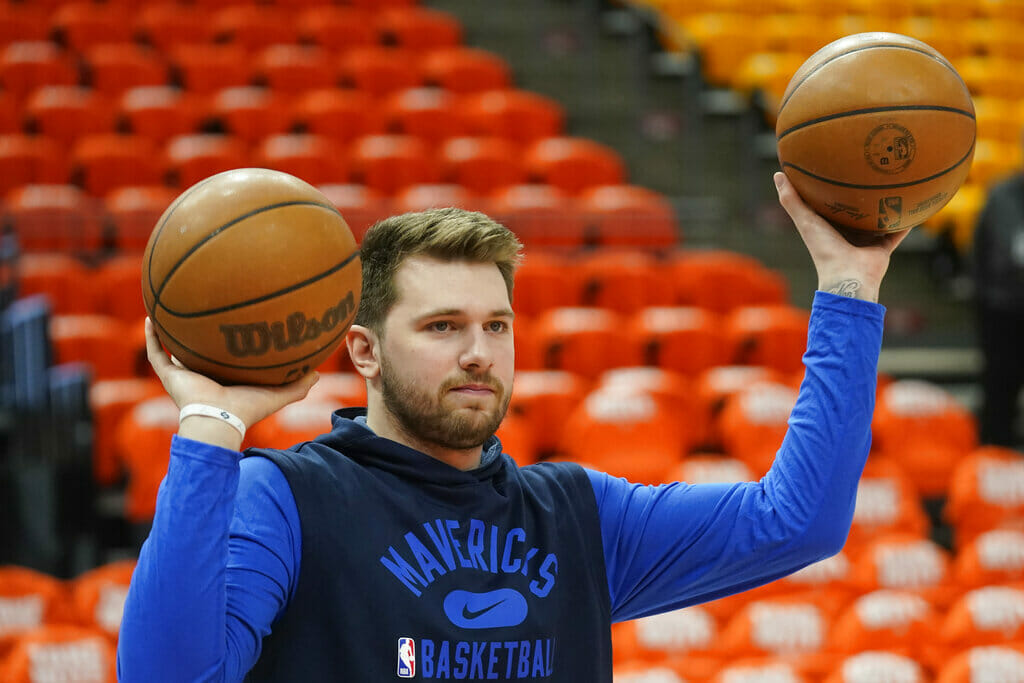 Luka Doncic - Luka Doncic podría regresar en el cuarto juego de la serie entre Mavericks y Utah Jazz