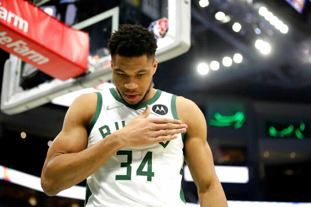 Milwaukee Bucks Best Players - Giannis Antetokounmpo