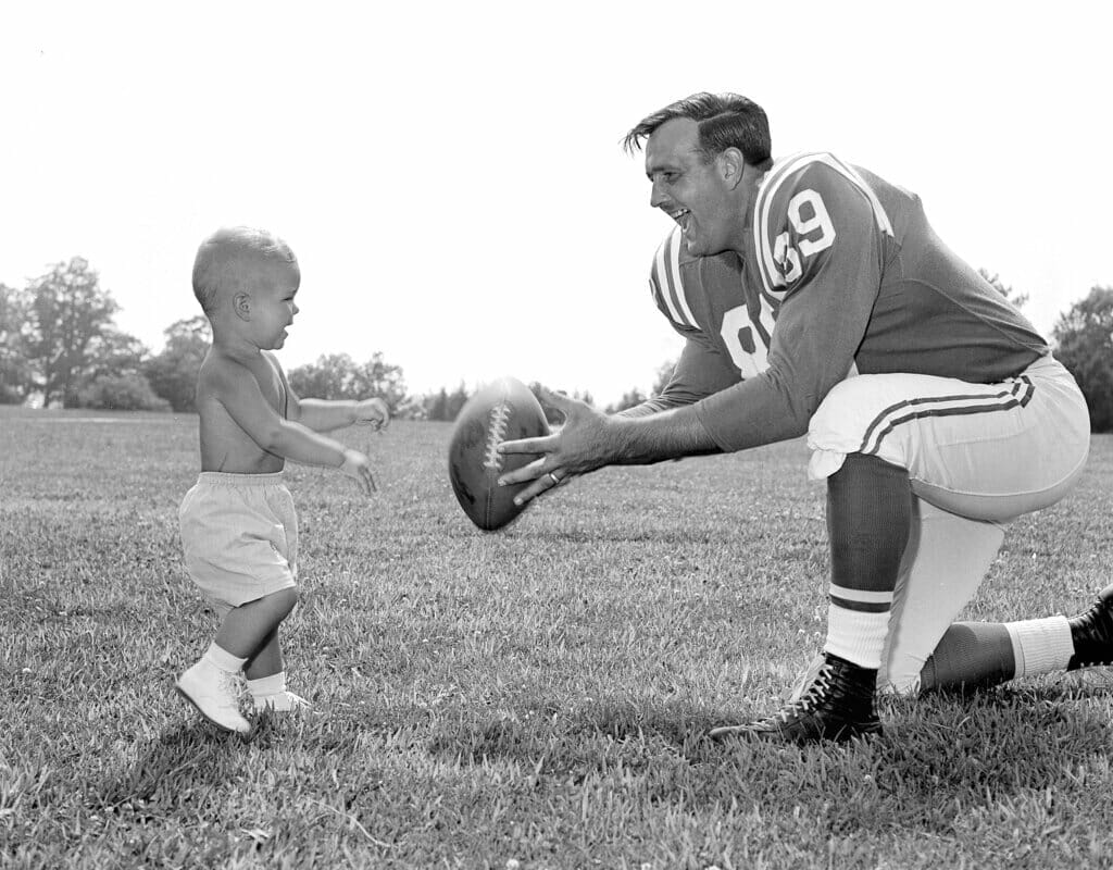 Gino Marchetti, Michael Senseney - NFL Draft 2012 Mejores Selecciones en la historia de la Primera Ronda del Draft de la NFL