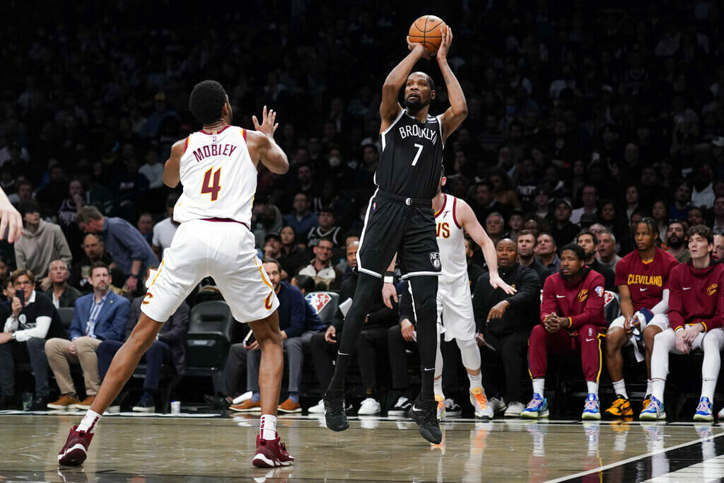 Kevin Durant - Brooklyn y Minnesota avanzan a postemporada en el Play-In de la NBA