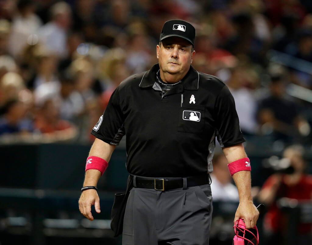 Marty Foster es un experimentado umpire de MLB