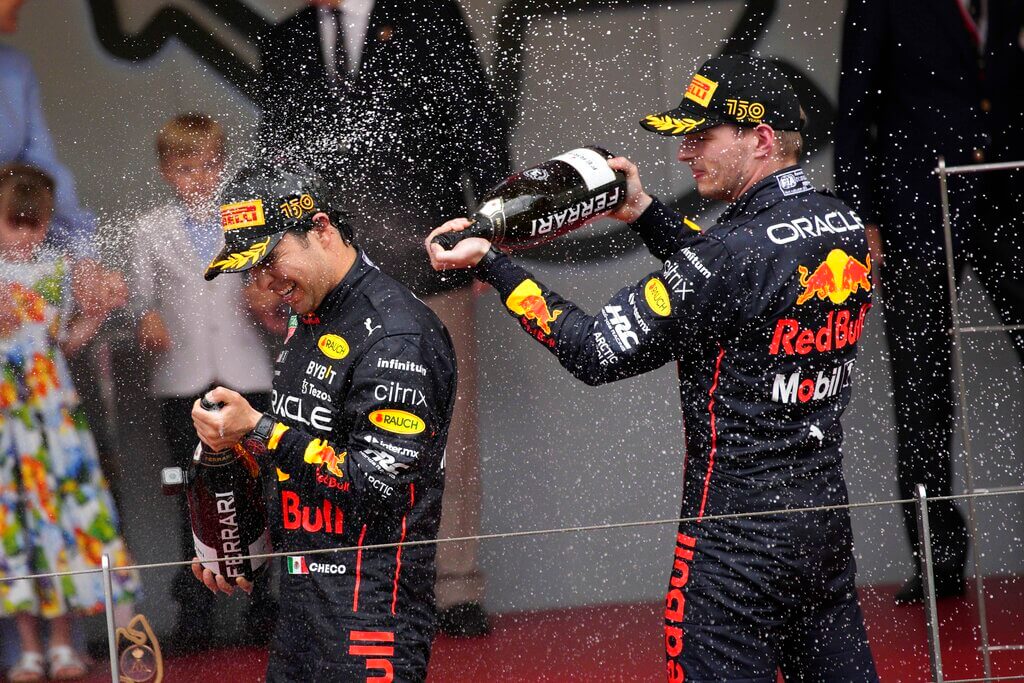 Sergio Perez y Max Verstappen no tienen problemas entre ellos