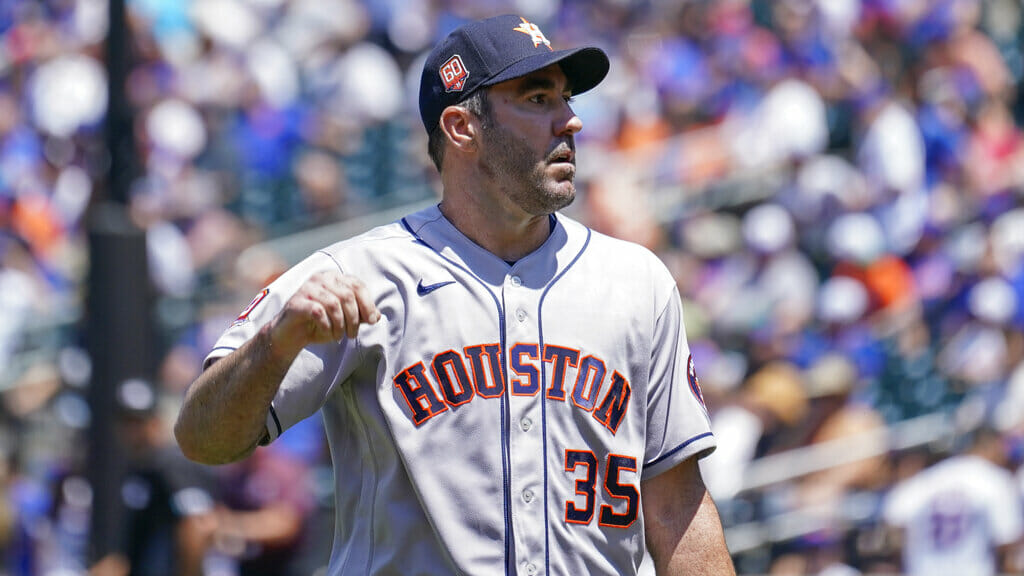 justin verlander leads mlb wins 2022