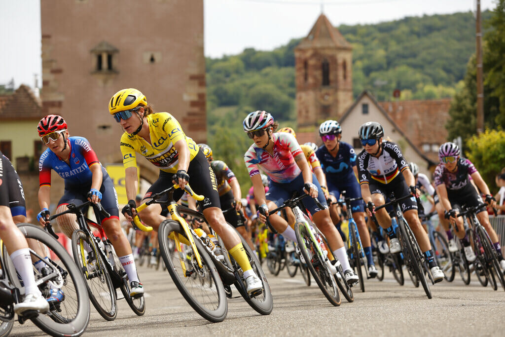 Las peores caídas en el Tour de Francia | Imágenes que duelen