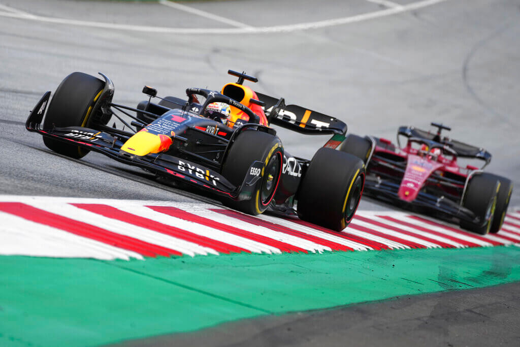 Lo mejor del GP de Austria - Max Verstappen vs Charles Leclerc