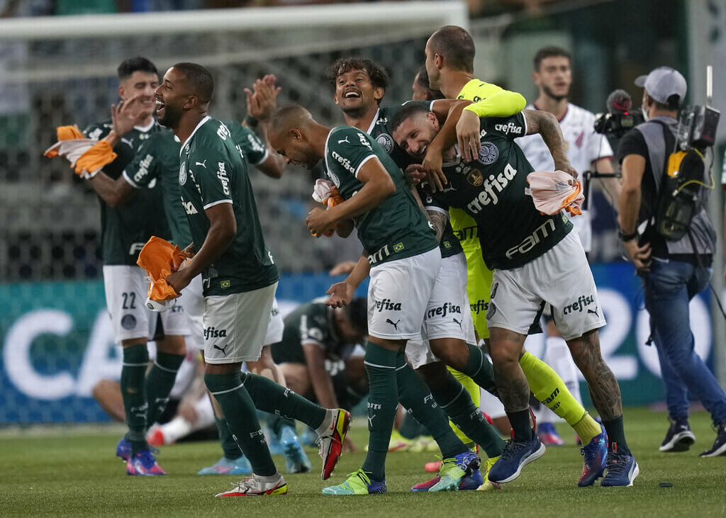 athletico-pr vs palmeiras pronosticos cuotas predicciones apuestas copa libertadores 2022