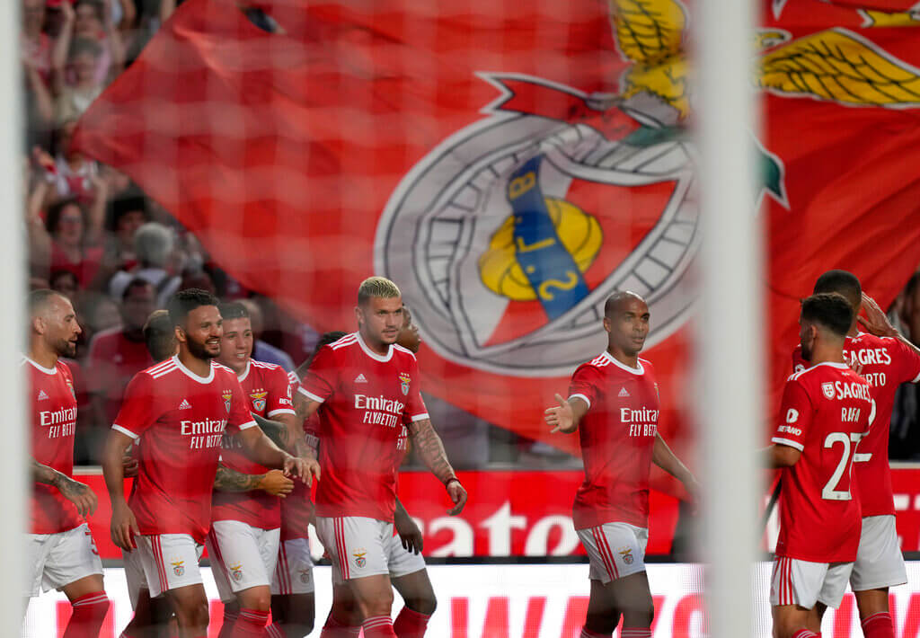 Benfica vs Dynamo Kyiv betting odds predictions Champions League Playoffs 2022/23