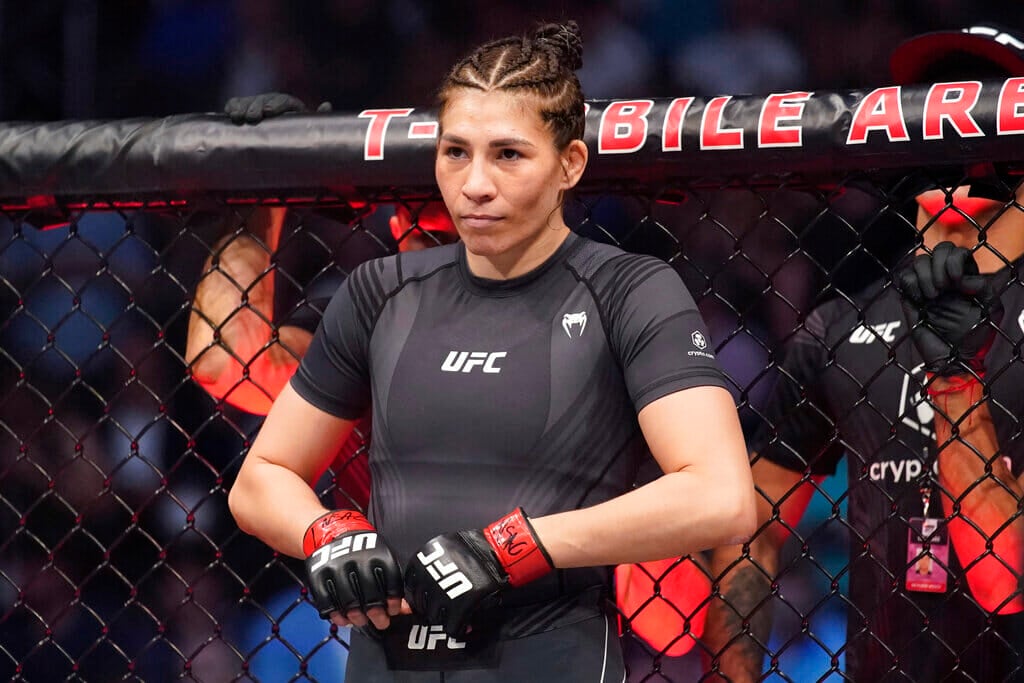 Irene Aldana vs Macy Chiasson Pronóstico Predicciones Cuotas Previa Apuestas UFC 279 10 de Septiembre de 2022