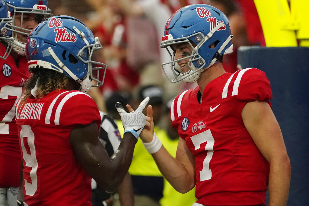 Ole Miss Rebels vs Georgia Tech Yellow Jackets Predictions Picks Betting Odds