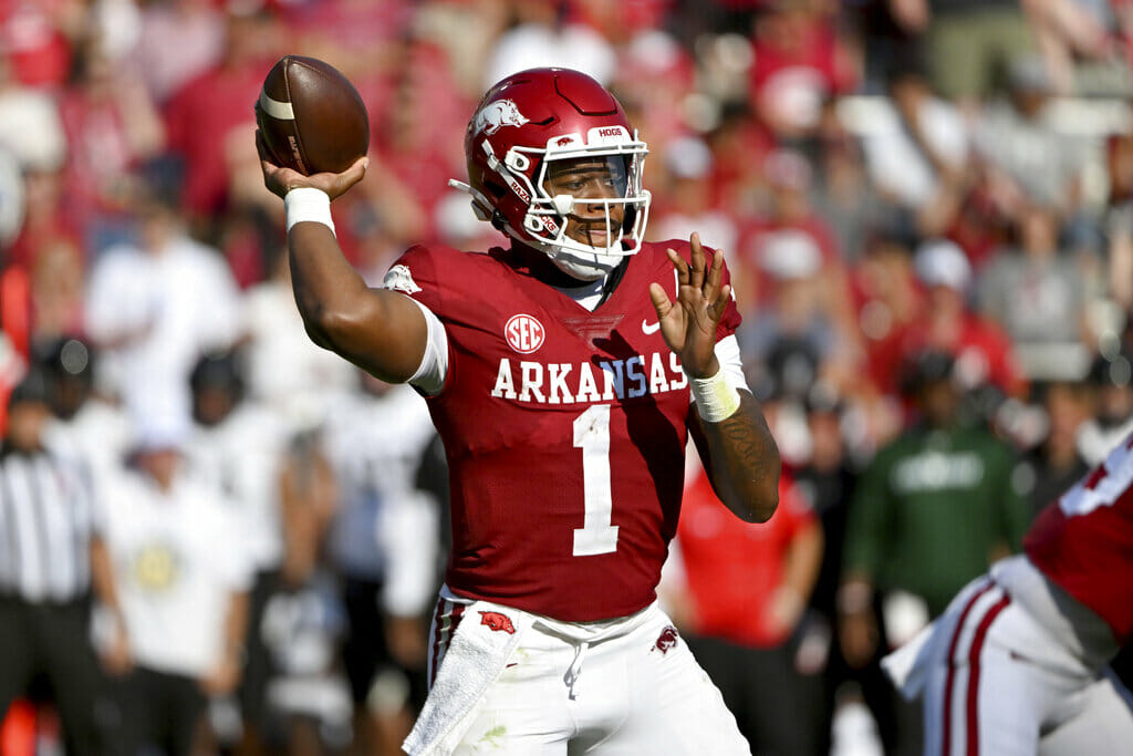 South Carolina Gamecocks vs Arkansas Razorbacks Predicciones Pronósticos Picks Cuotas