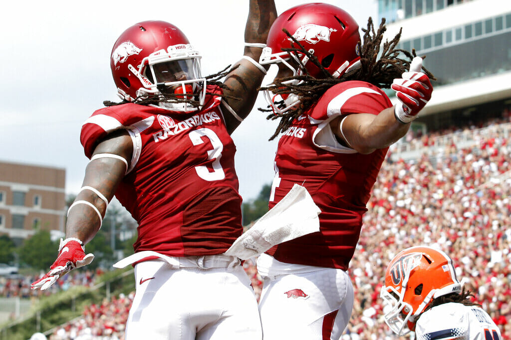 South Carolina vs Arkansas Pronóstico Predicciones Cuotas Previa Apuestas NCAAF 10 de Septiembre 2022