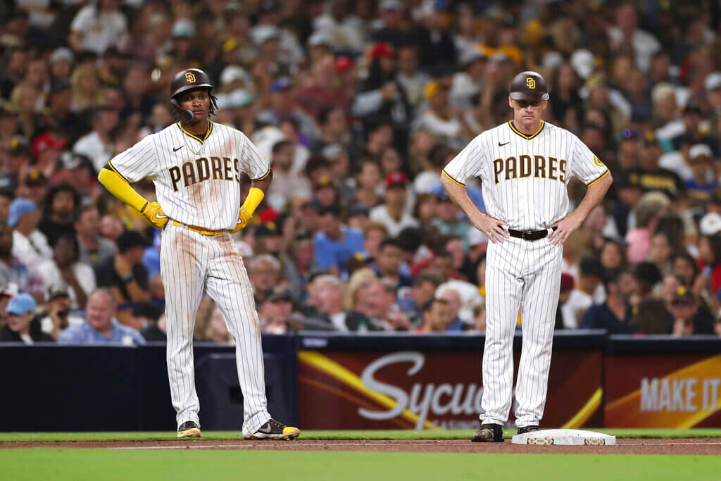 Phillies vs Padres pronóstico predicciòn cuotas apuestas juego 1 postemporada MLB 18 de Octubre 2022