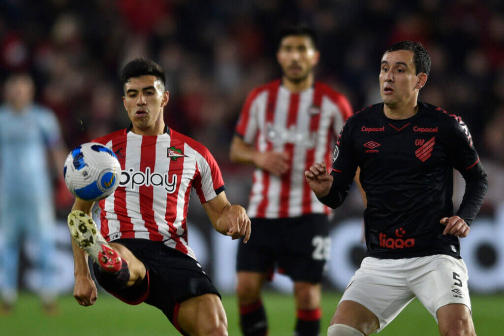 Huracan vs Estudiantes Predictions Picks Betting Odds October 14 2022