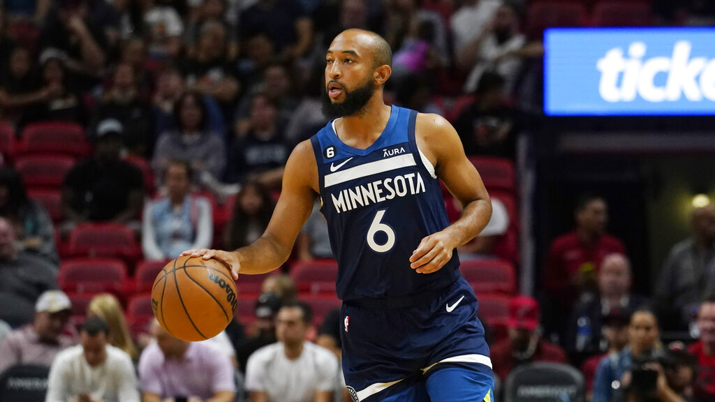 Timberwolves vs Lakers pronóstico predicciones cuotas apuestas resultados pretemporada NBA 2022 