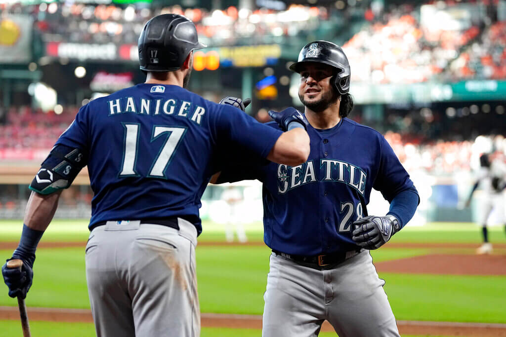 mariners vs astros pronóstico predicciones cuotas apuestas resultados postemporada MLB 2022 