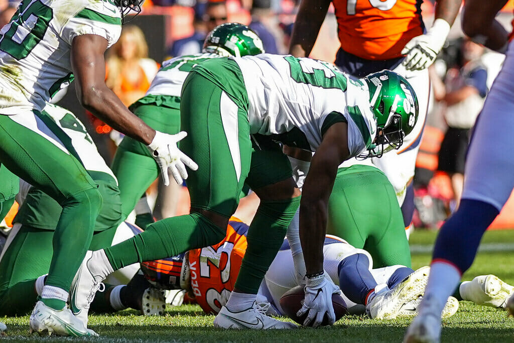 Jets-vs-Broncos-Predicciones-probabilidades-apuestas-cuotas