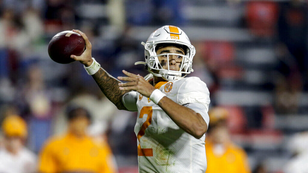 UT Martin vs Tennessee Predictions Picks Betting Odds