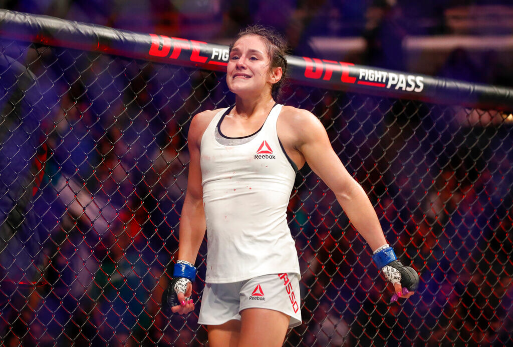 Alexa Grasso vs Viviane Araujo UFC Fight Night 212 Predictions &amp; Betting Odds