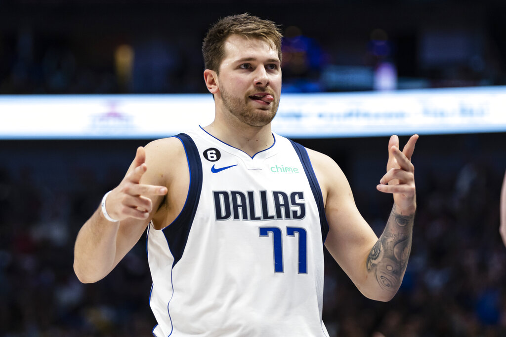 Utah Jazz vs Dallas Mavericks Pronósticos, Predicciones, Cuotas y Previa Apuestas NBA 2 de noviembre de 2022