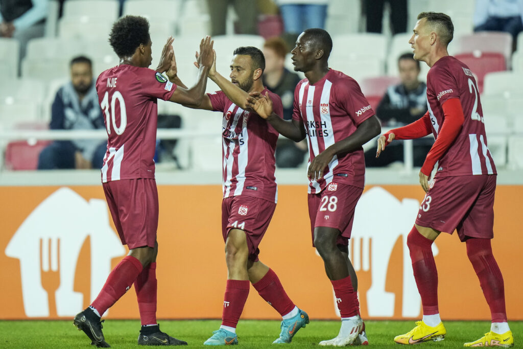 Pronóstico, predicciones, cuotas y previa de apuestas para el partido entre Slavia Praga vs Sivasspor de Jornada 6 en Conference League el 03 de noviembre de 2022