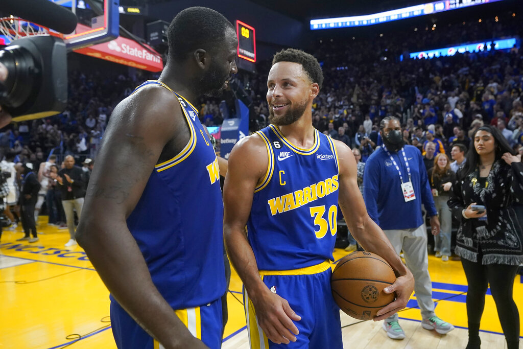 Warriors vs Kings pronóstico predicción cuotas apuestas NBA 13 de Noviembre de 2022