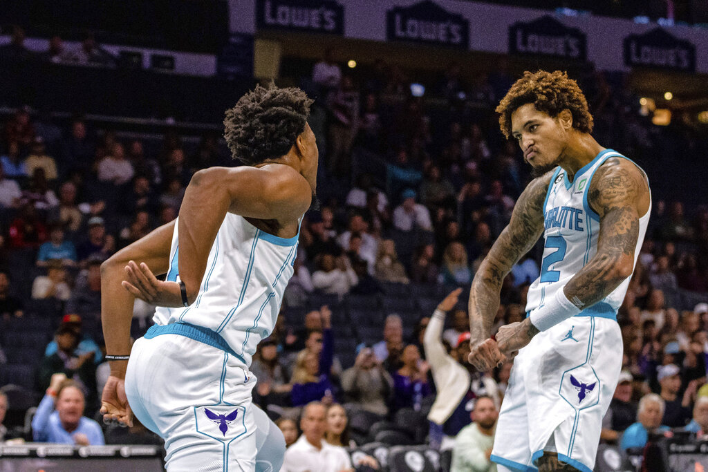 Hornets vs Magic pronóstico predicción cuotas apuestas NBA 14 de Noviembre de 2022