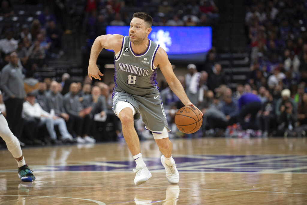 Pistons vs Kings Predictions Picks Betting Odds 