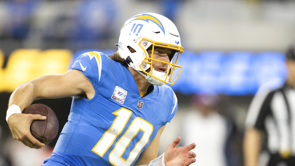 Chargers-vs-Falcons-Predictions-Picks-Betting-Odds