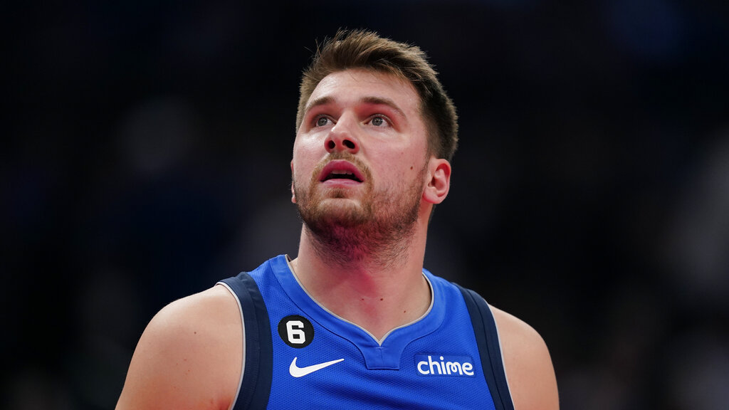 Clippers-vs-Mavericks-Predictions-Picks-Betting-Odds