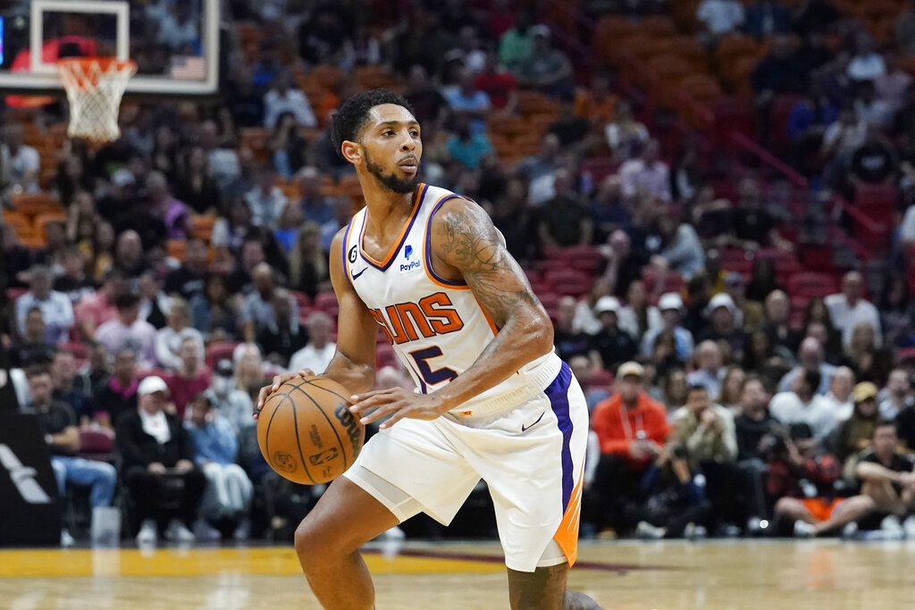 Knicks-vs-Suns-Predictions-Picks-Betting-Odds