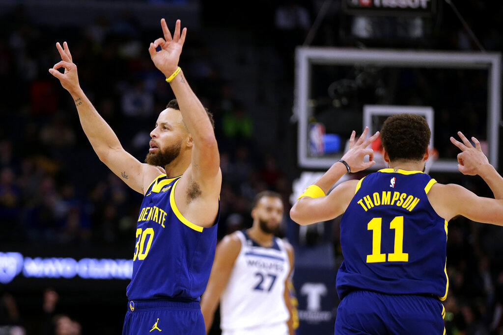 Warriors vs Mavericks pronostico predicciones cuotas apuestas previa NBA de 29 de noviembre de 2022