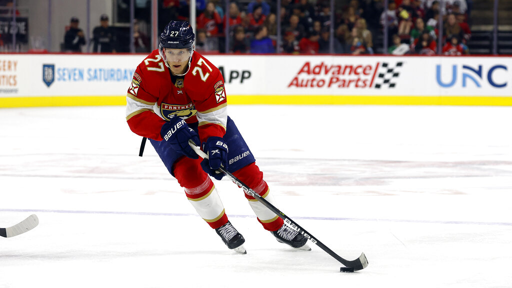 Carolina Hurricanes vs Florida Panthers Predictions, Picks, Odds, Preview