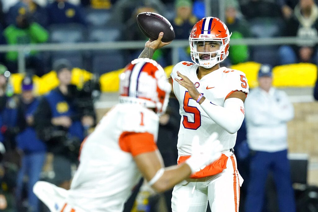 Louisville vs Clemson Predictions Odds Betting Preview November 12, 2022