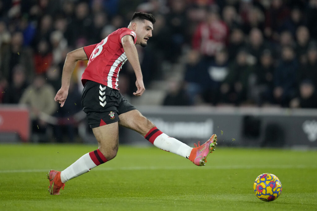 Southampton vs Brighton pronóstico predicción cuotas previa apuestas  jornada 17 Premier League 26 de diciembre de 2022